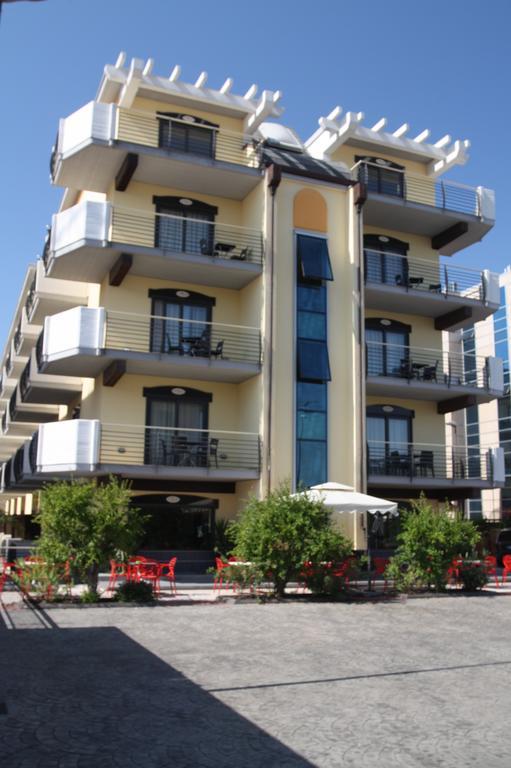 Rama Palace Hotel Casalnuovo Di Napoli Eksteriør bilde